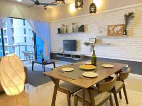 3-6pax /5 min toTown Jonker St/Sea View